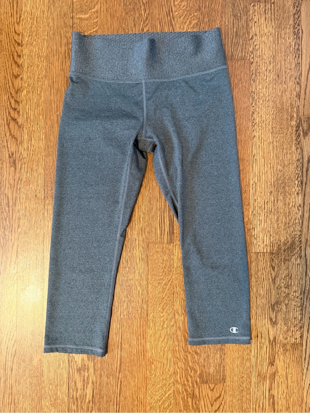 Women’s Champion Gray Cropped Active Leggings
